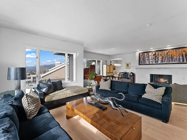 4887 S Mountain Ln — Photo 39