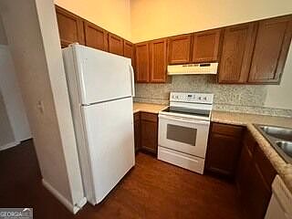 5th image of 54 Condo Cir