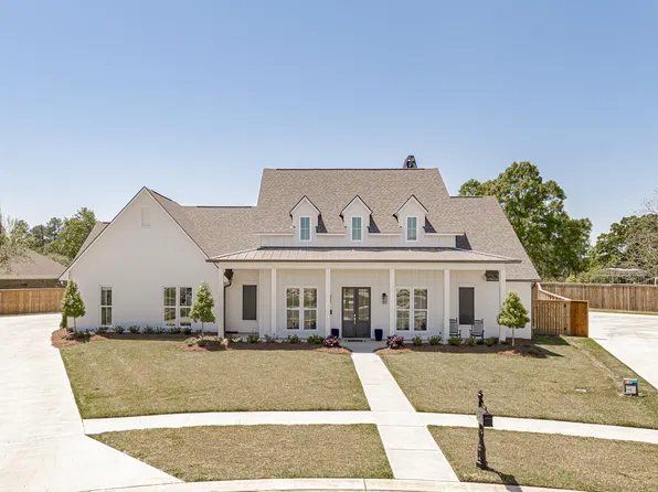 7168 Lillie Dr, Denham Springs, LA 70706