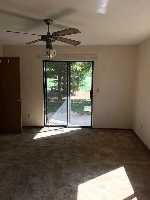 1 bed, 950 sqft, $950 — Photo 4