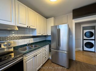 63A Garden Ave #2, Toronto, ON M6R1H8