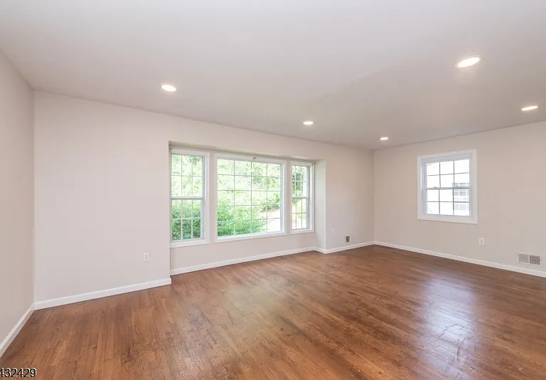 28 Brandywyne Dr — Photo 10