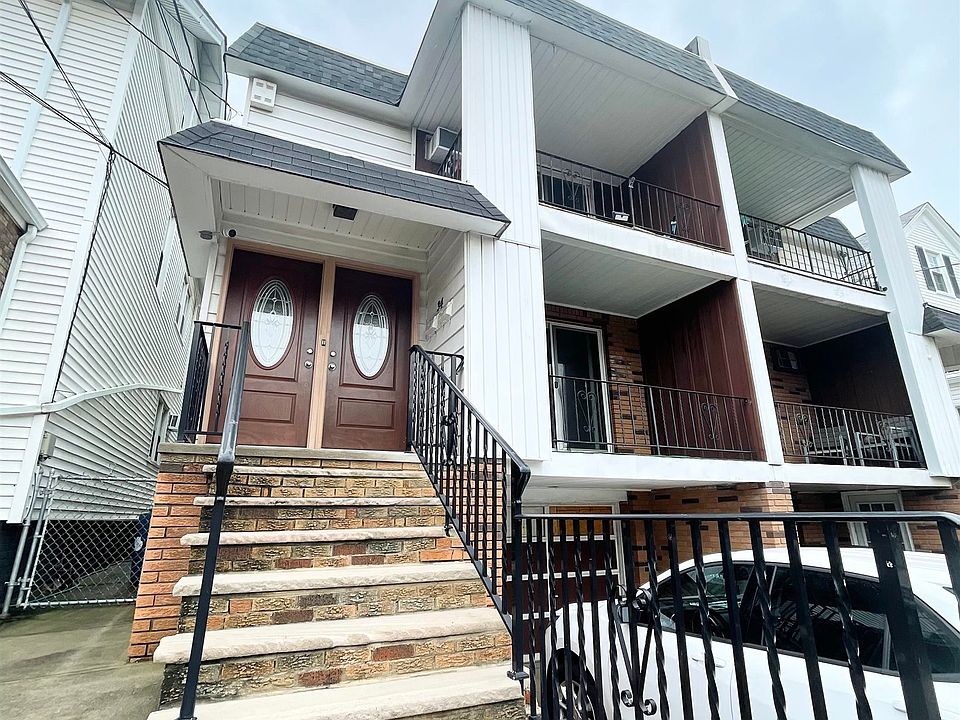 1st image of 34 Trask Ave #2