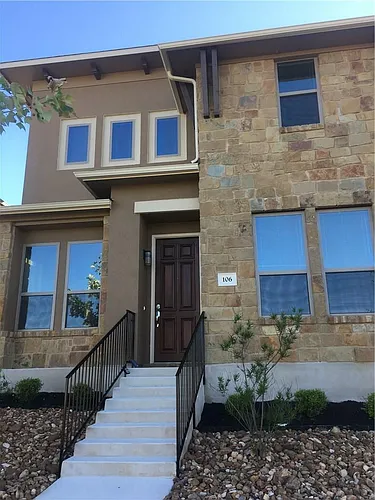 6814 E Riverside Dr #106 Photo 1