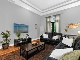 14545 Damai Ln