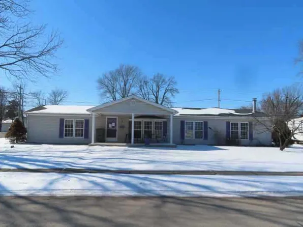 610 N Court St, Sullivan, IN 47882