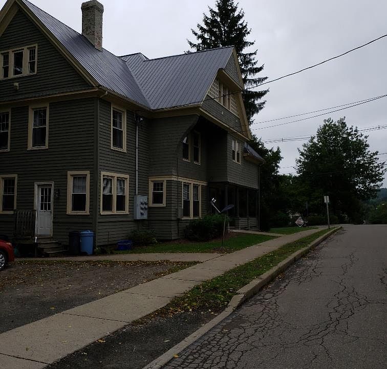 1st image of 72 College Ave