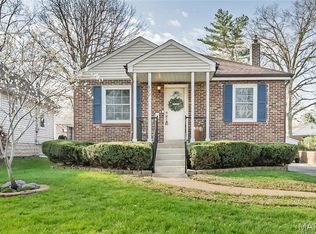 872 Queen Anne Pl, Saint Louis, MO