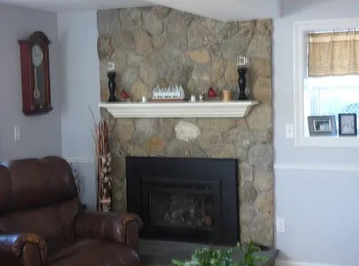 51 Peters Pond Dr — Photo 6