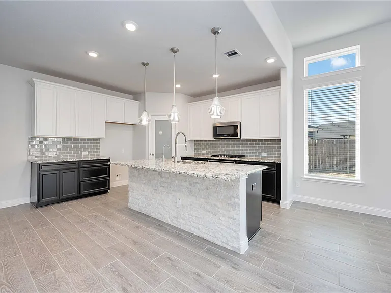 6306 Loquat Grove Ct — Photo 10