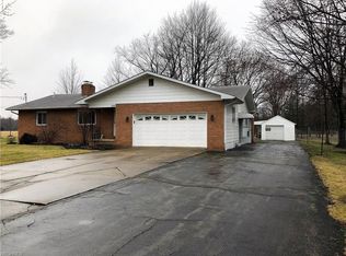 3749 Durst Clagg Rd, Cortland, OH 44410