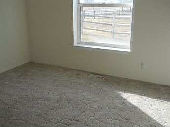4th image of 2365 Ua Ave