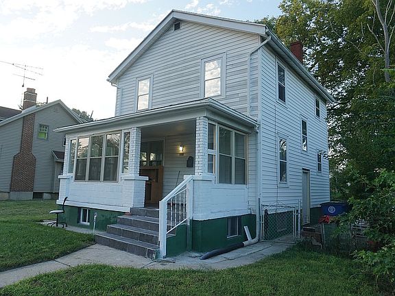 4th image of 229 Reisinger Ave