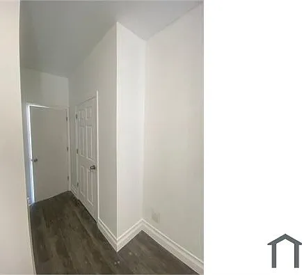 3 bed, 900 sqft, $3,799 — Photo 4