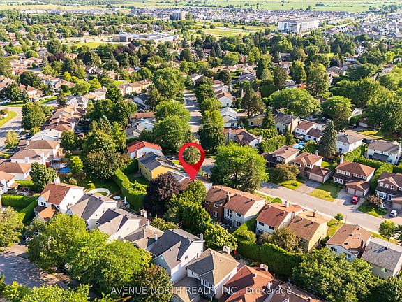 5th image of 23 Bluegrass Dr