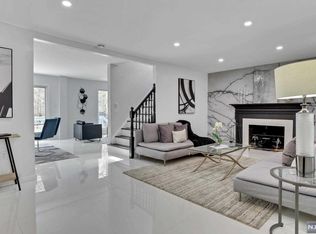 16 Maltbie Ave, Ridgewood, NJ 07450