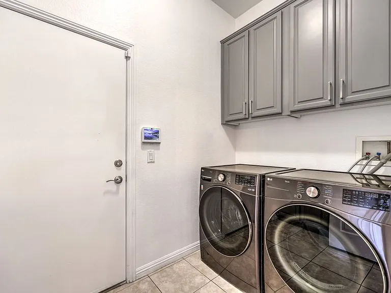 1393 Romanesca Dr — Photo 30