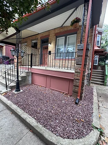 433 W Bringhurst St #3 Photo 1