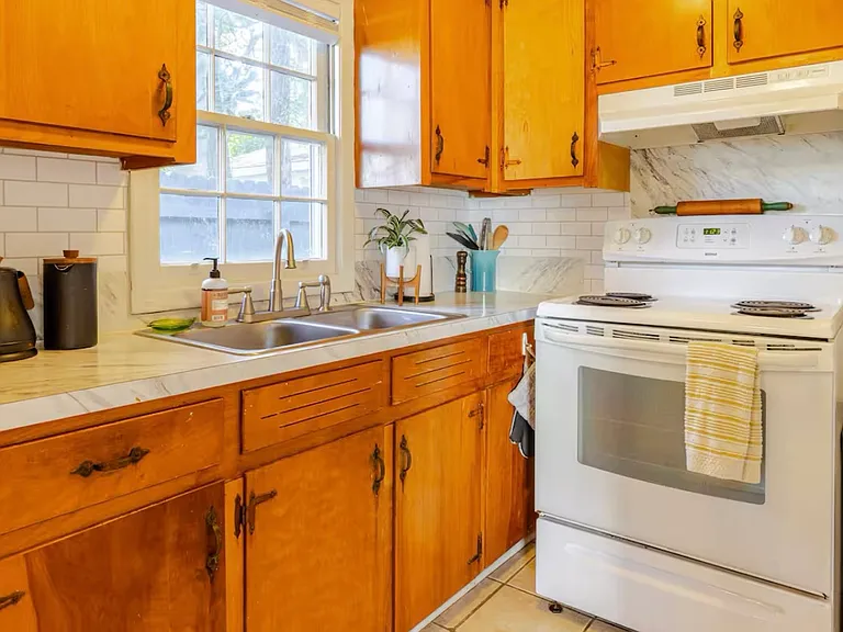 2067 Medway Rd #B — Photo 10