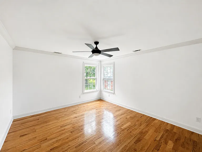 4180 Elm Ln NE — Photo 4