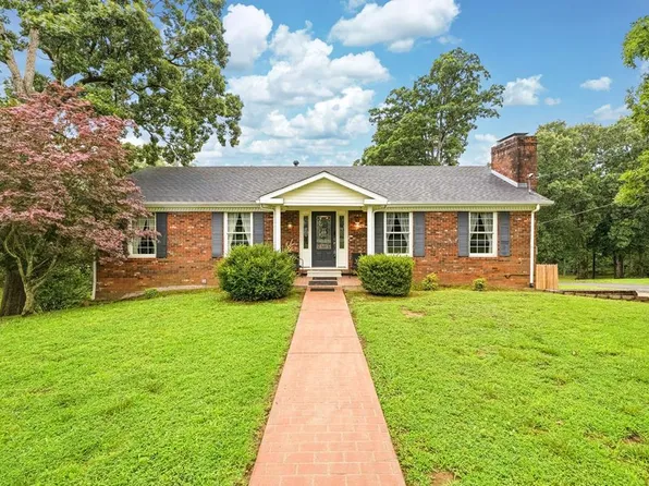144 Mitchell Dr, Madisonville, KY 42431