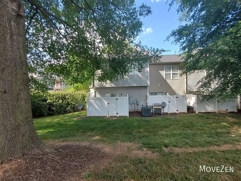 8955 Gerren Ct — Photo 6