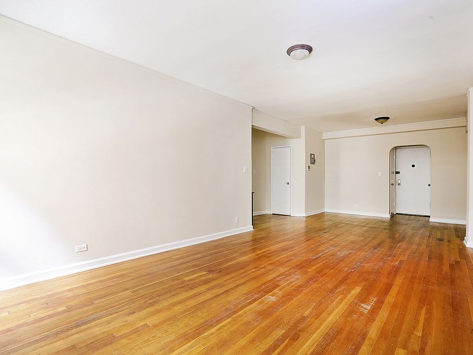 1st image of 55 W 92nd St Bsmt 2
