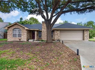 922 Parkdale Dr, New Braunfels, TX 78130
