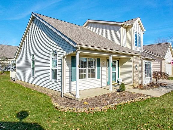 2nd image of 1911 Heron Glen Ct