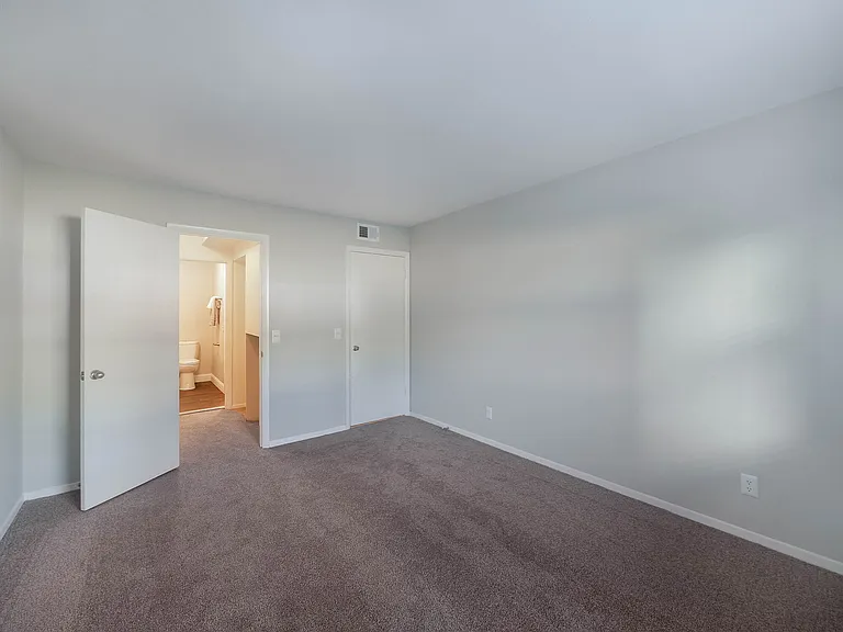 3501 Dayton Blvd — Photo 6