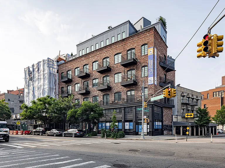 291 Metropolitan Ave #5D — Photo 20