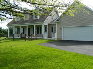 12147 Commercial Point Rd, Ashville, OH 43103