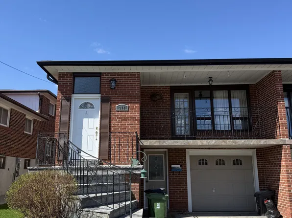 214 Fairglen Ave #Basement, Toronto, ON M1W 1B1
