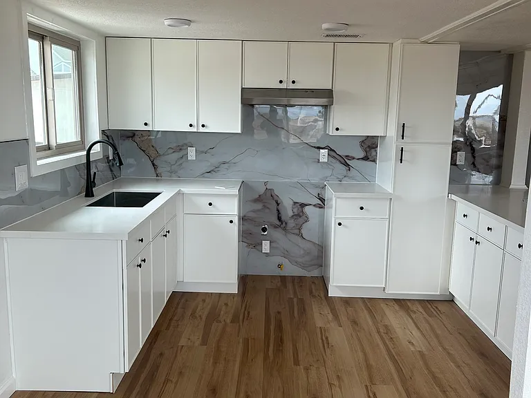 2049 Desoto St — Photo 10