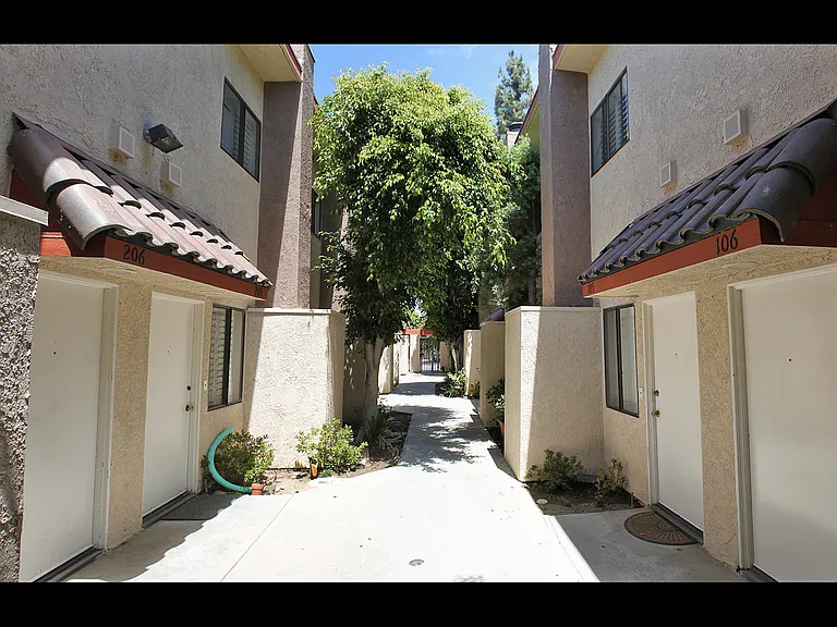 Sherman Way Townhomes — Photo 2