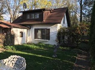 2423 1/2 Birchwood Ln, Wilmette, IL 60091