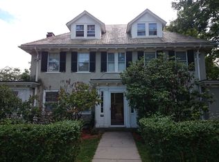 194 Commonwealth Ave, Newton, MA 02467