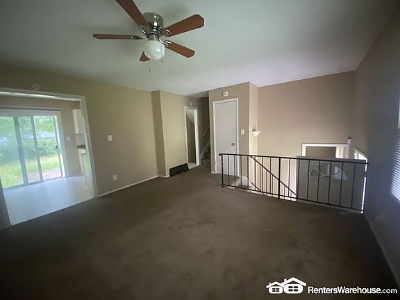 4th image of 9413 Fairwood Dr