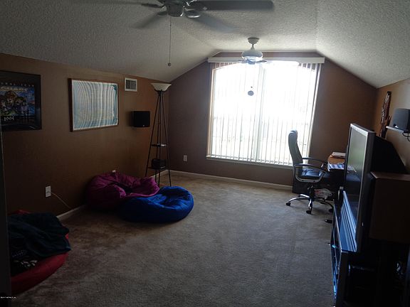 5th image of 9436 STAPLEHURST Drive S
