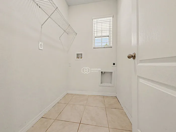 2573 Shamrock St — Photo 16