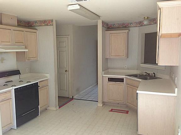 4th image of 513 Maplecreek Dr