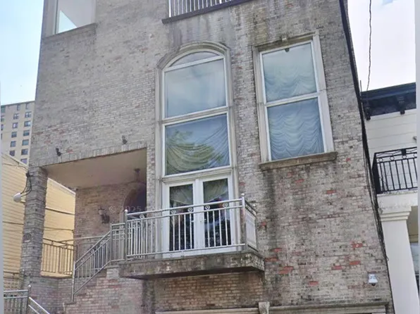 115 20th Street image 1 of 12