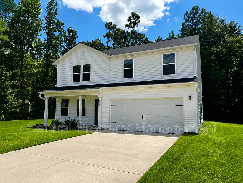 124 Brooks Dr