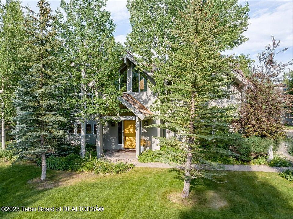 1st image of 2940 N Alder Wood Ln