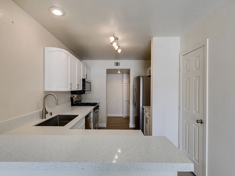 8476 Indigo Sky Ave — Photo 27