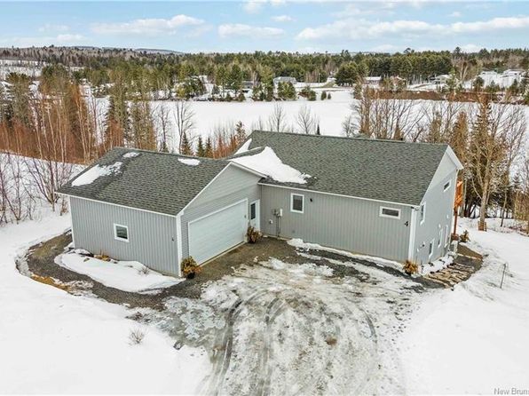 4 Clearview Ct, Nackawic, NB E6G 0B6