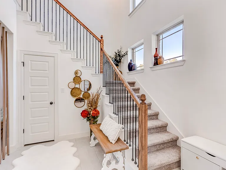 133 Goshen Dr — Photo 6