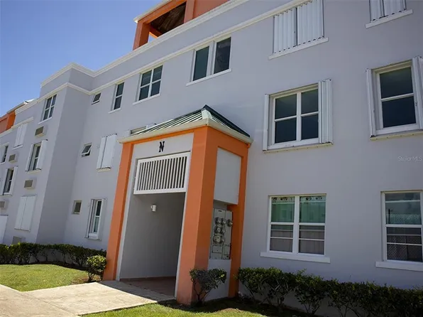 Edificio N Condominio La Loma APT Penthouse 302-302, Fajardo, PR 00738
