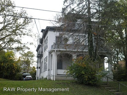1st image of 341 Forest Ave