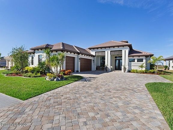 2nd image of 8609 Serrano Cir